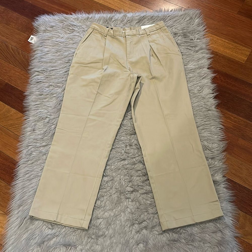 NWT Lands end women’s‎ cotton straight leg khaki pants size 8p